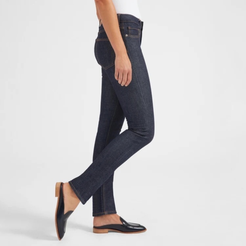 Everlane The Mid-Rise Skinny Jean Regular in Dark Indigo